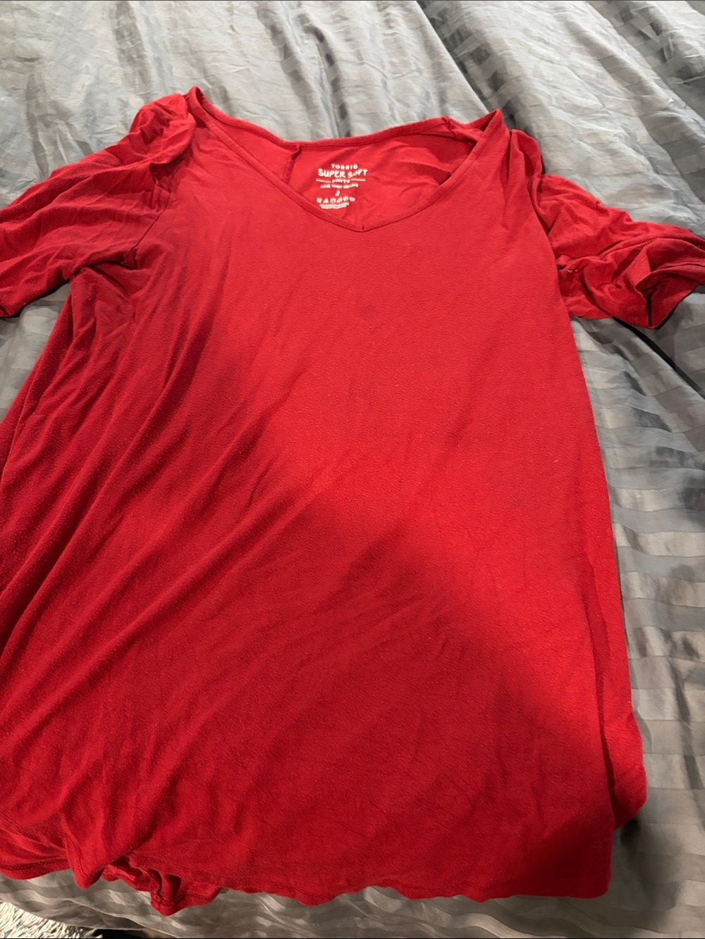 Women’s Red V-Neck Lightweight Top - Picture 1 of 1